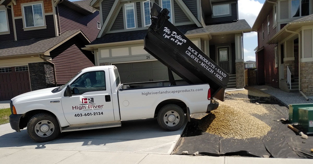 1-ton pickup delivery truck with dump box